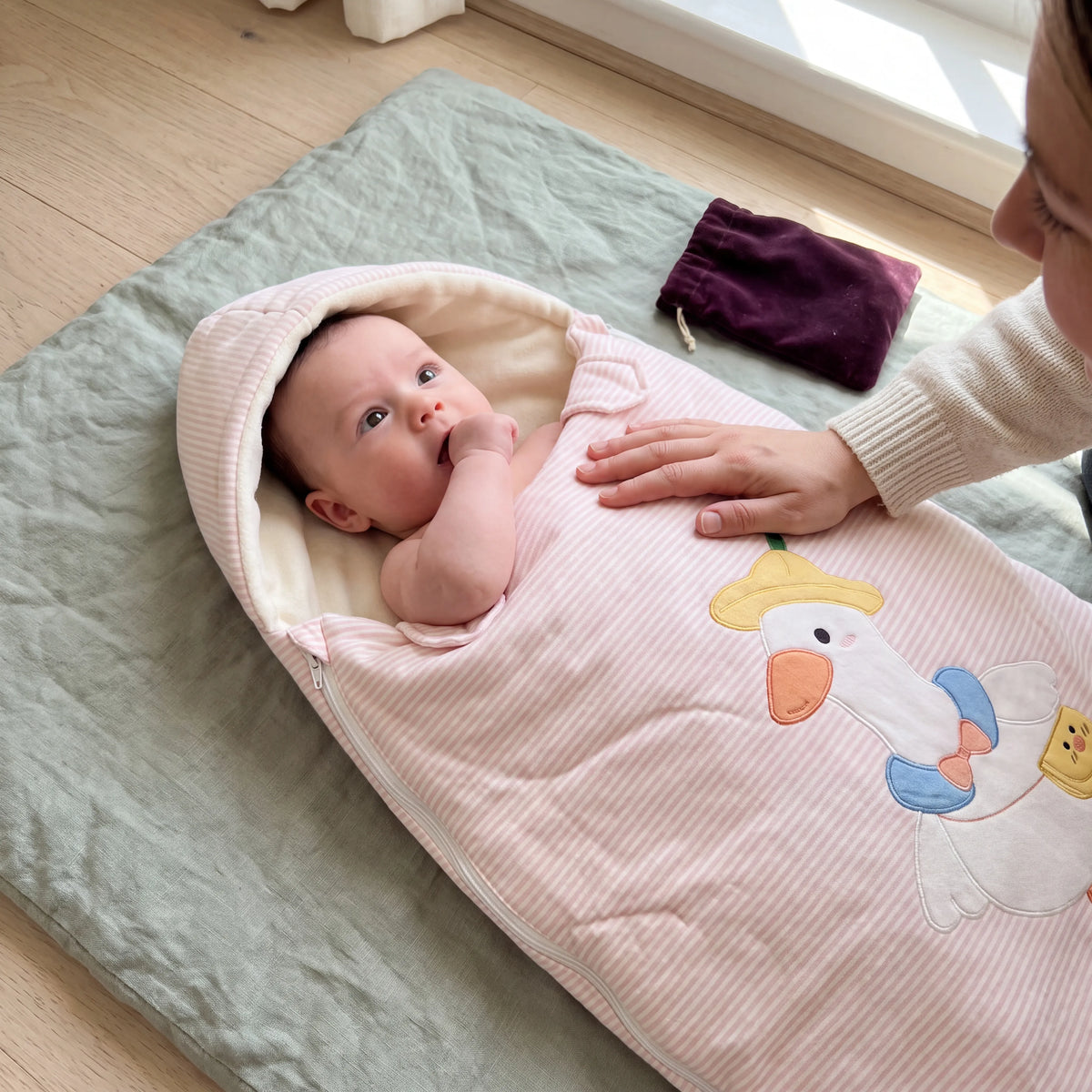 Chancelière bébé à capuche zippée — vue 7