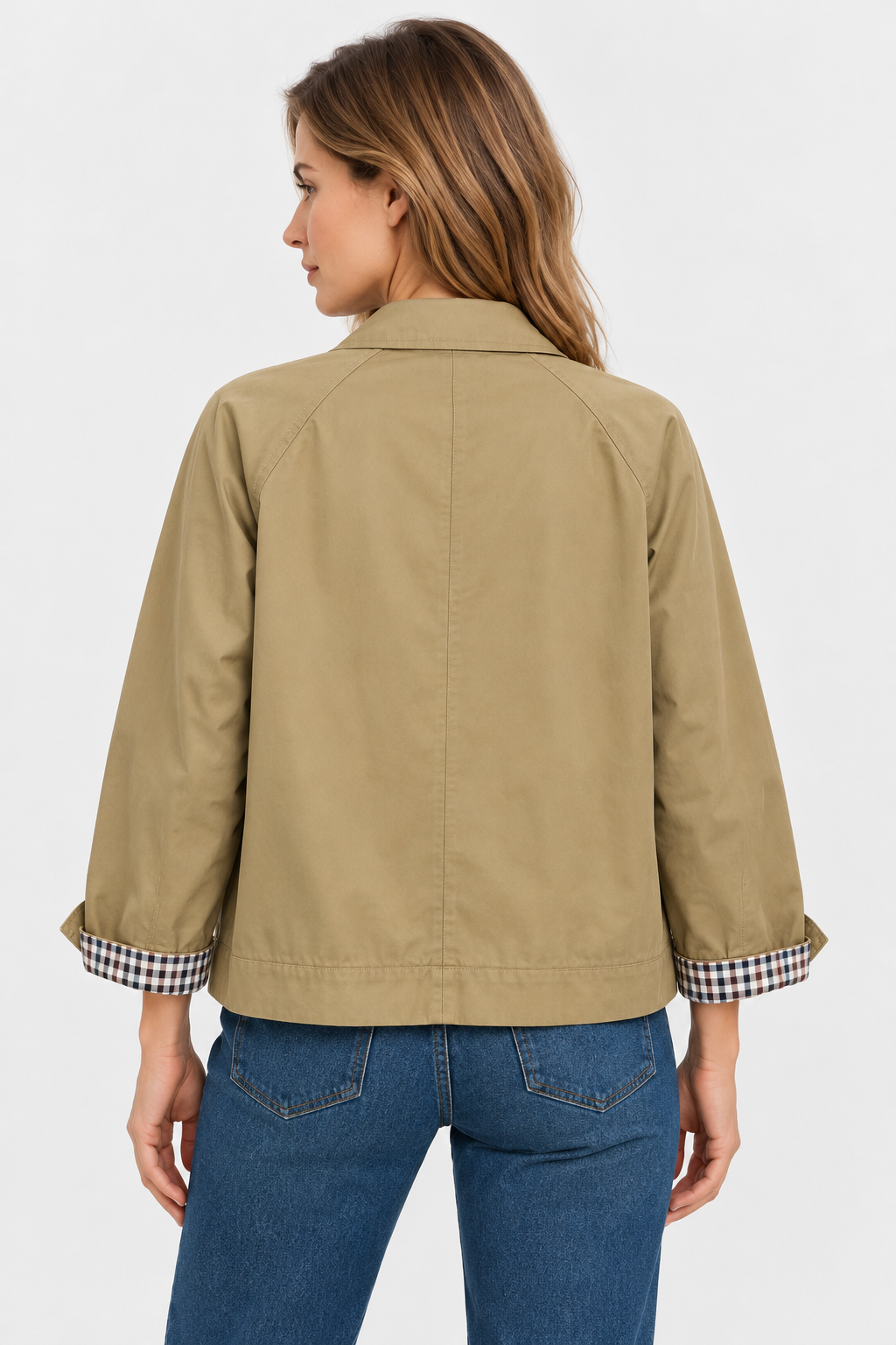 Veste courte en gabardine à poches plaquées — Amielle Paris