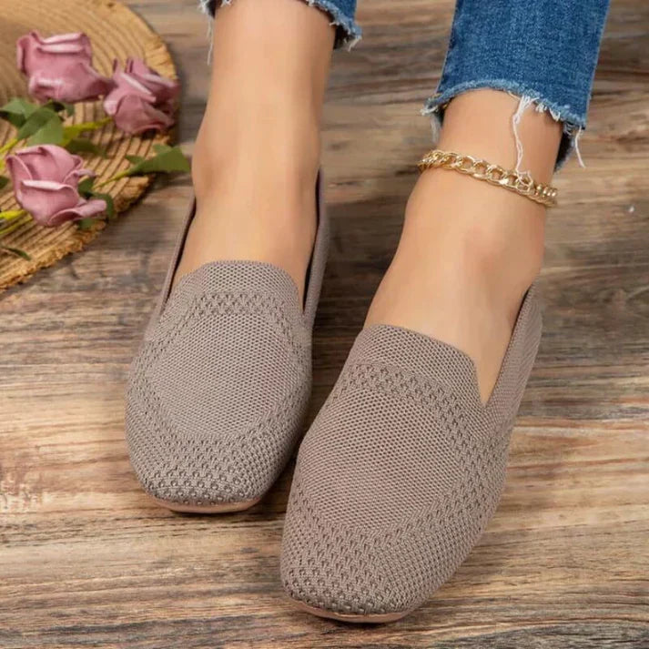 Mocassins en maille à bout pointu — Amielle Paris