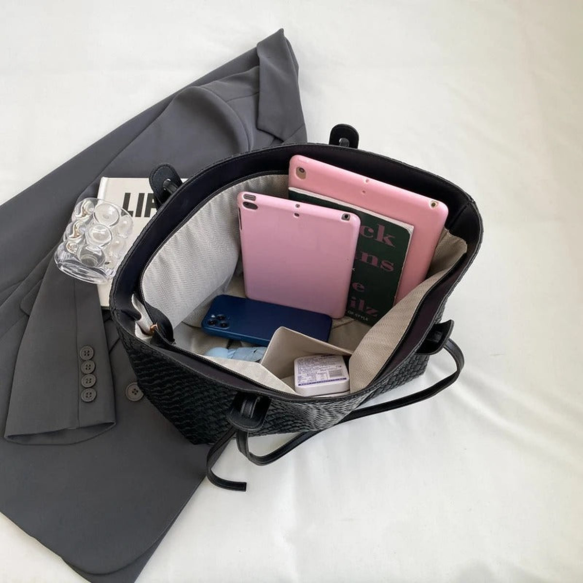 Lora | Sac cabas tressé en cuir vegan