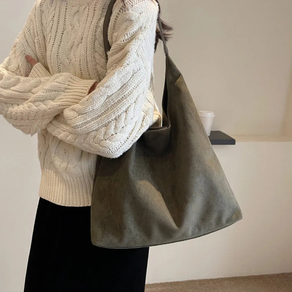 Nalia | Sac hobo en suédine vegan