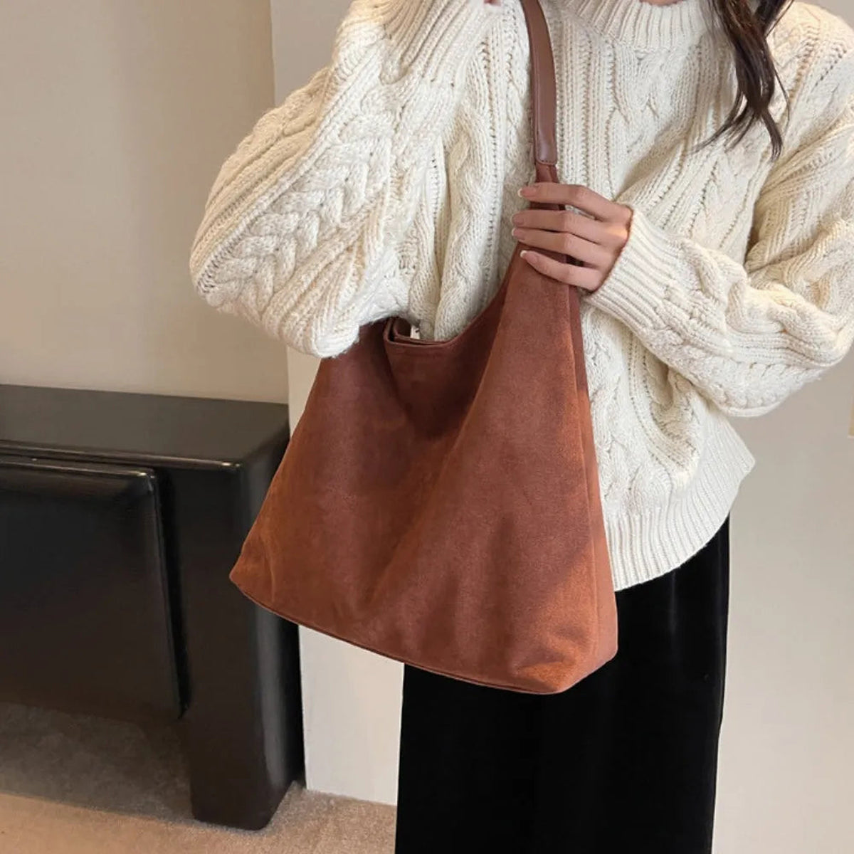 Nalia | Sac hobo en suédine vegan