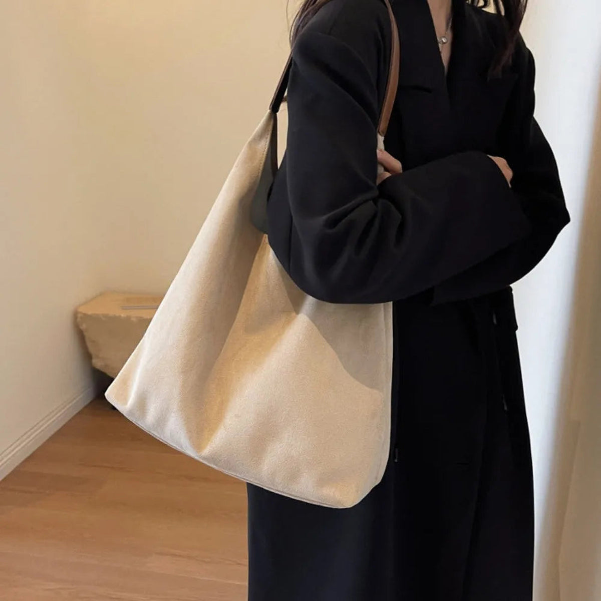 Nalia | Sac hobo en suédine vegan