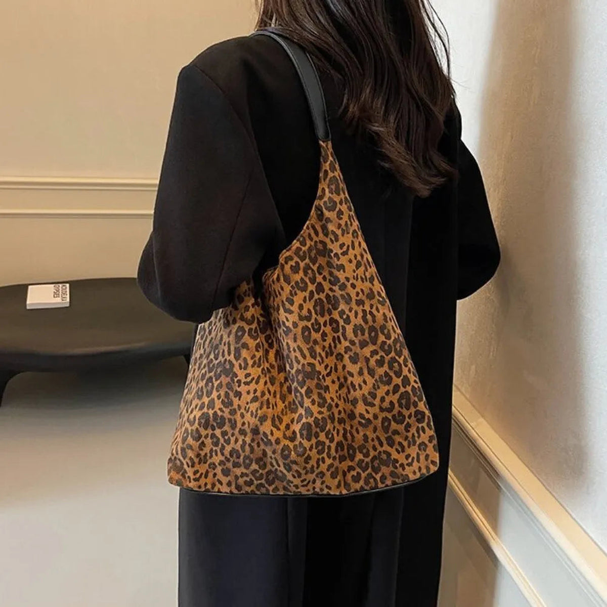 Nalia | Sac hobo en suédine vegan
