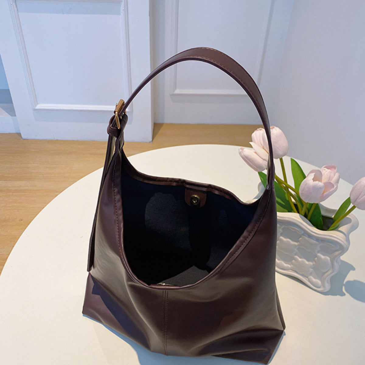 Naora | Sac hobo en cuir vegan