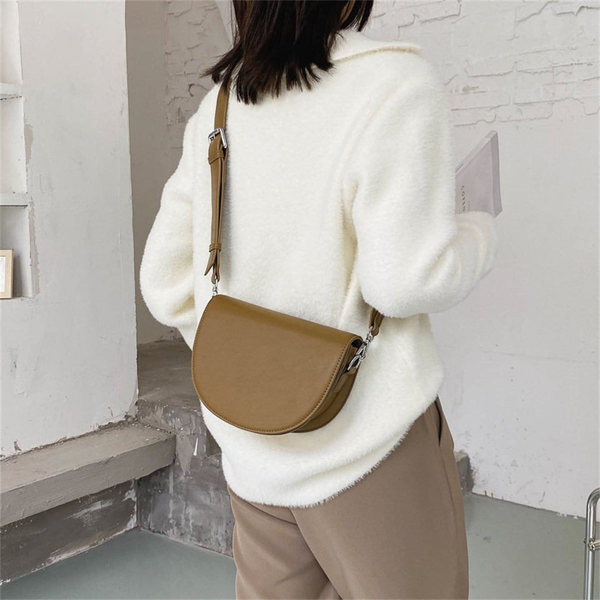 Virelle | Sac bandoulière demi-lune