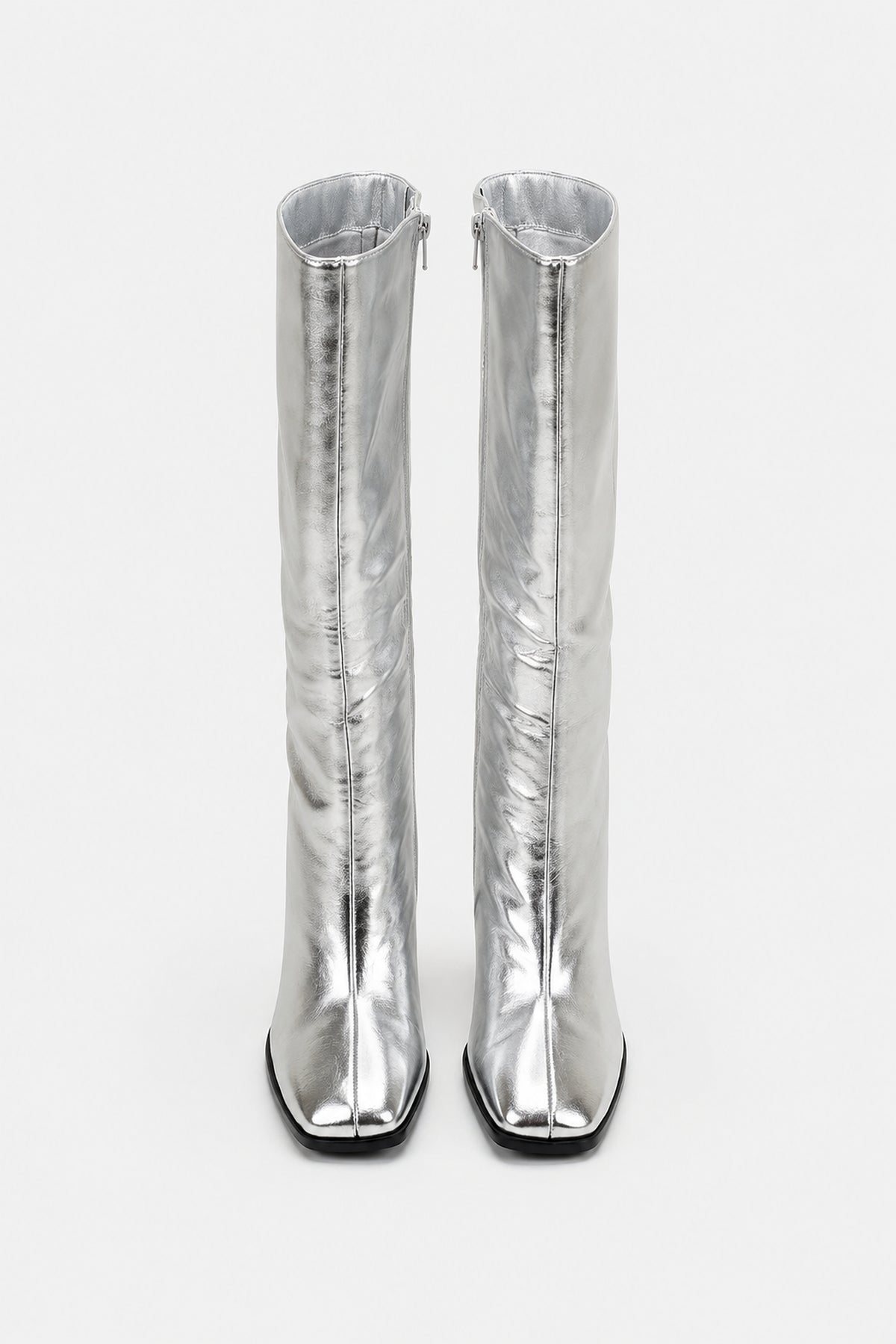 Bottes hautes argentées à talon
