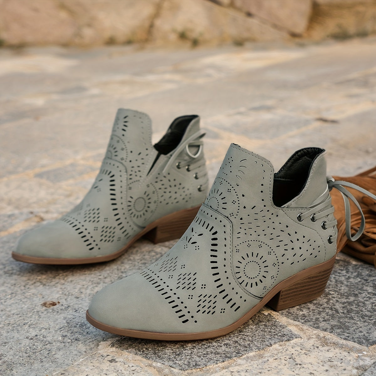 Alba | Bottines ajourées style bohème