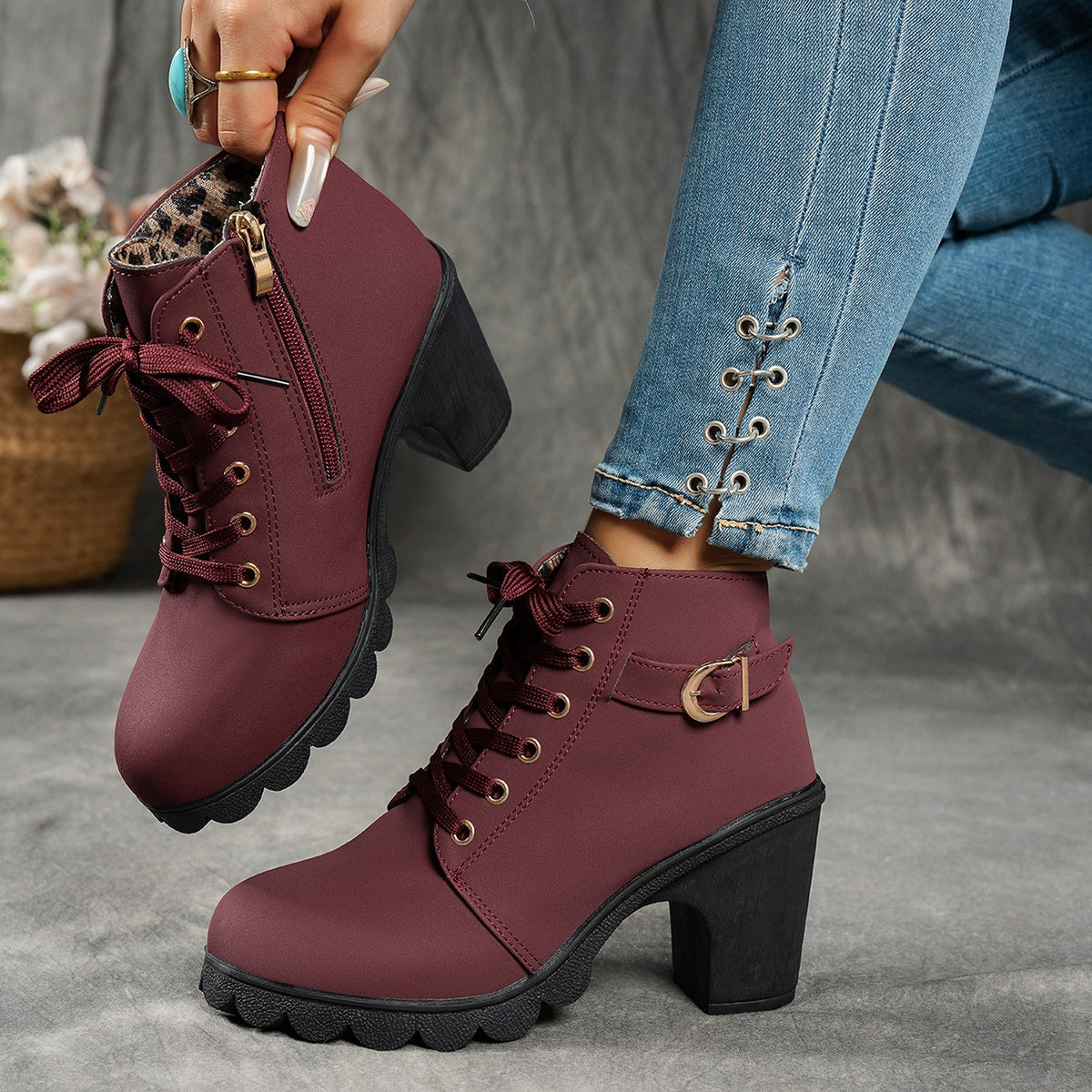 Marine | Bottines à lacets et talon bloc