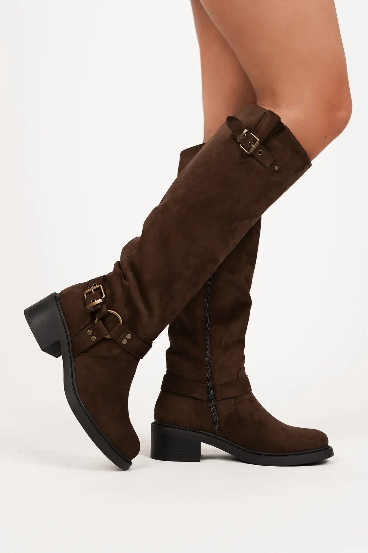 Bottes style équestre à boucles