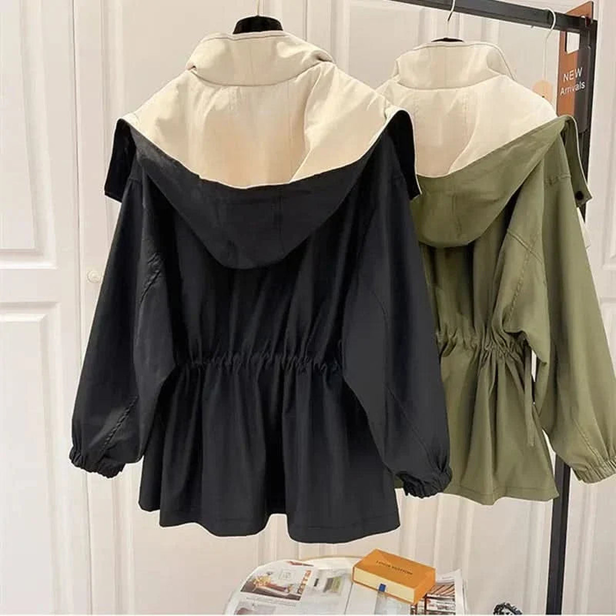 Louna | Veste à capuche et taille ajustable