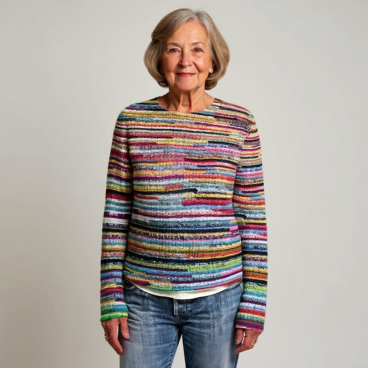 Pull à fines rayures multicolores