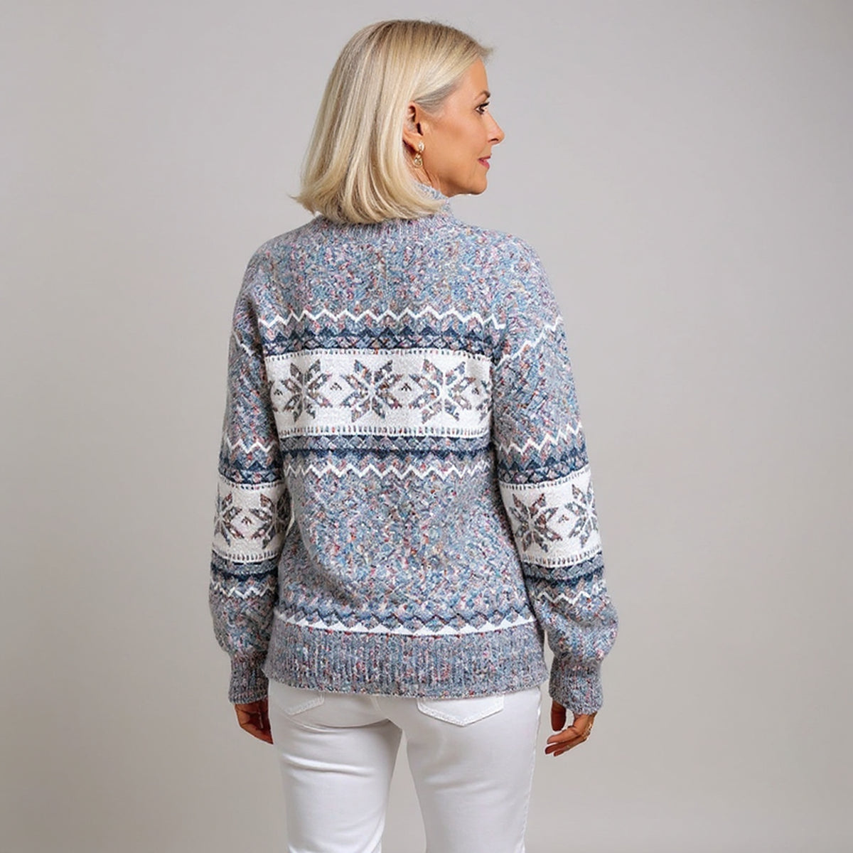 Pull à motifs nordiques en bandes