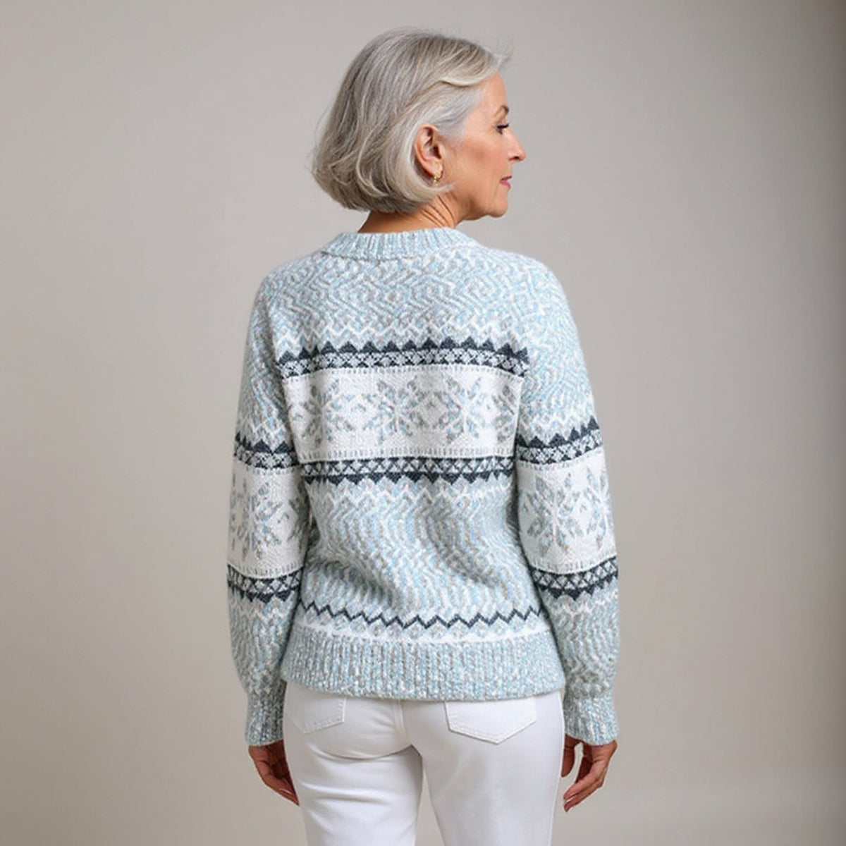 Pull à motifs nordiques en bandes