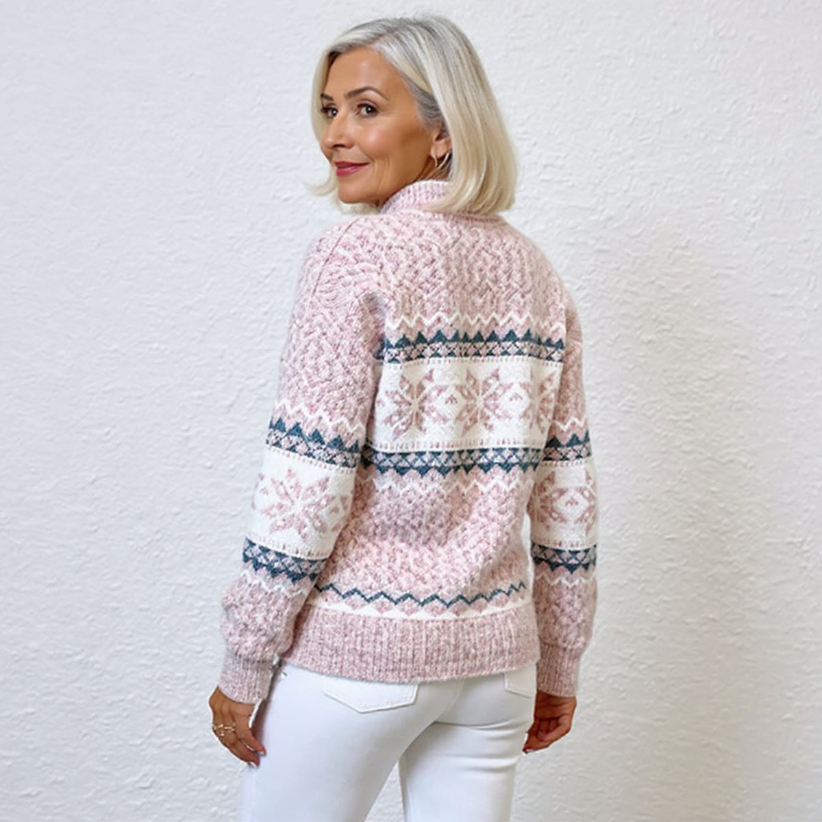 Pull à motifs nordiques en bandes