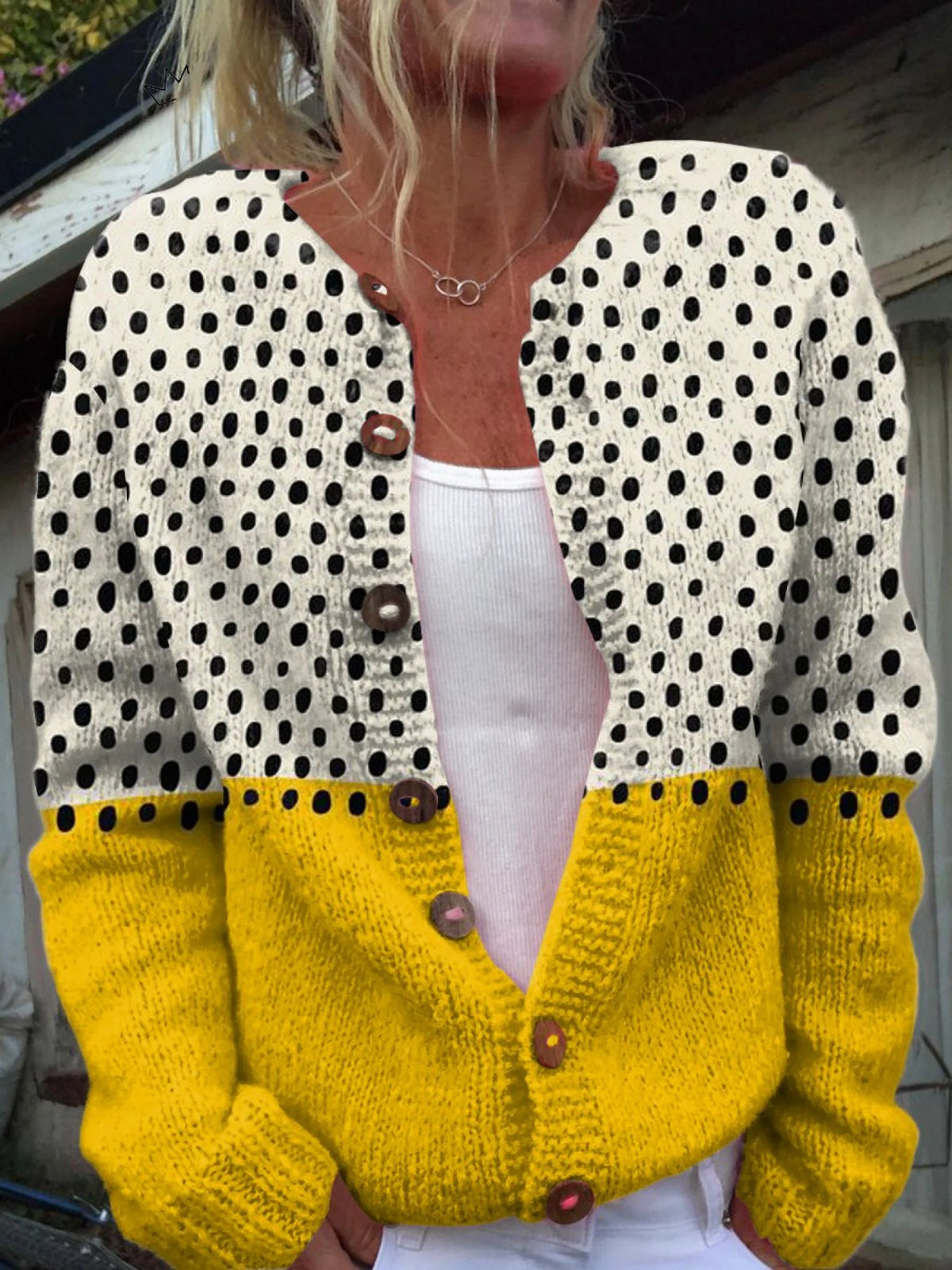 Adeline | Cardigan jaune à pois géométriques