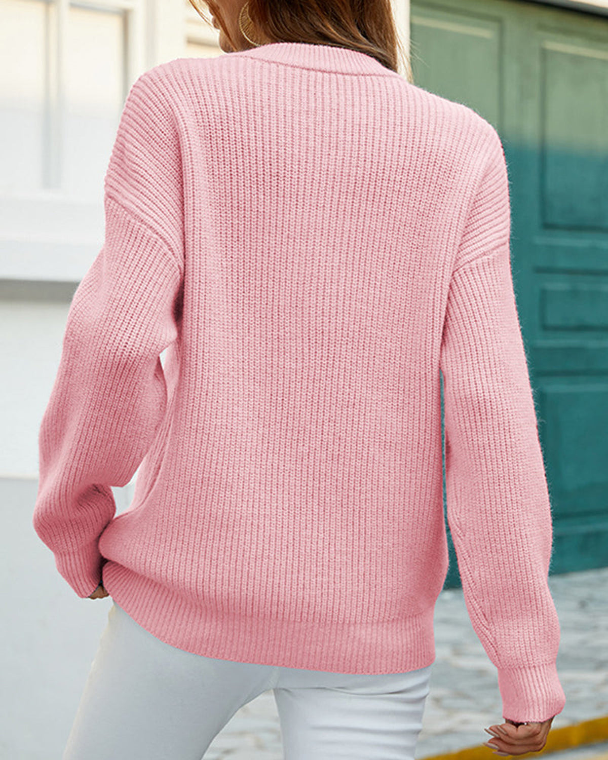 Pull en maille à encolure lacée