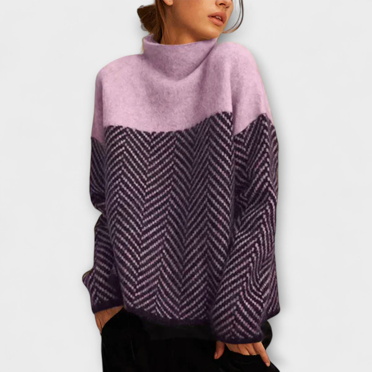 Agathe | Pull brun à col roulé et chevrons