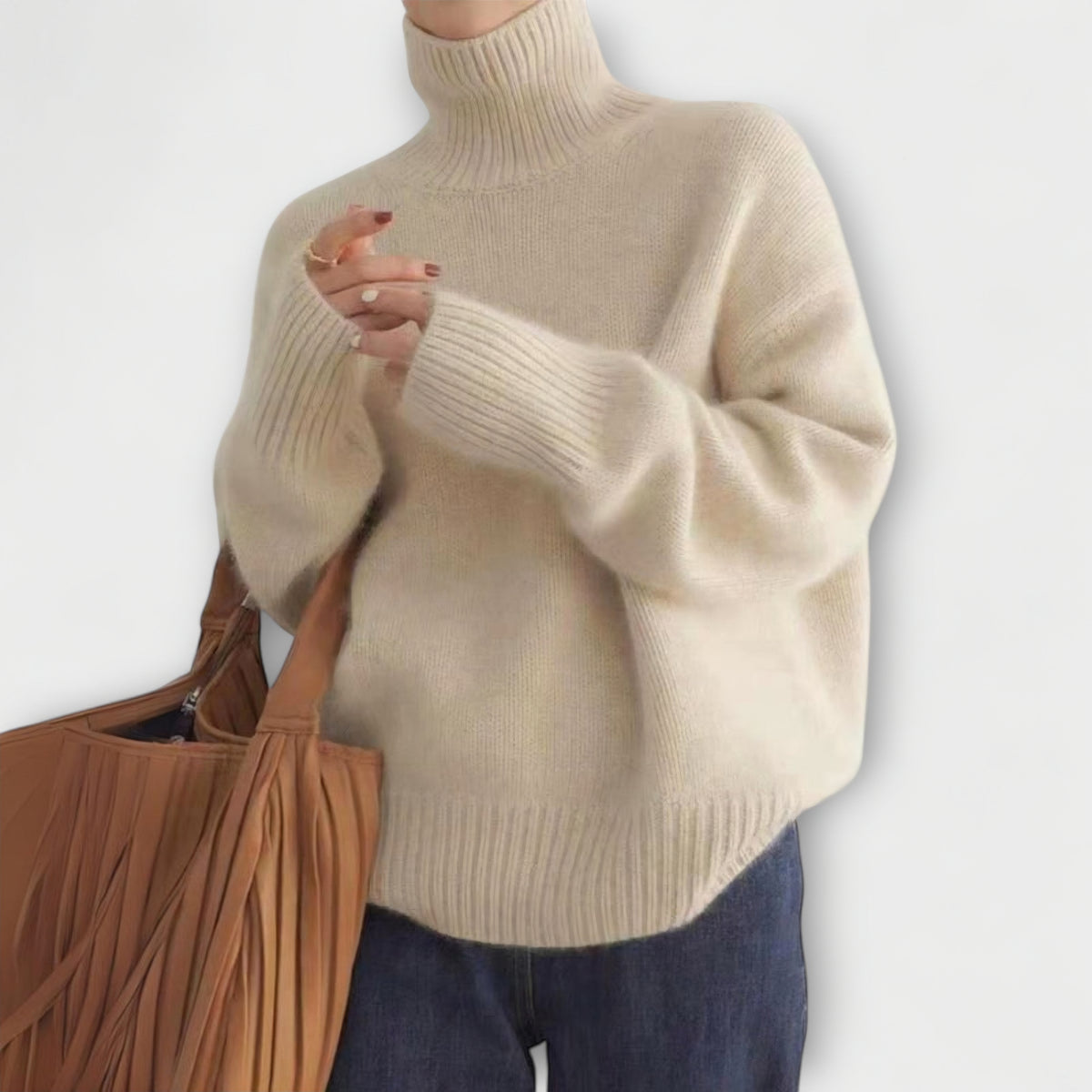 Mera | Pull beige à col roulé