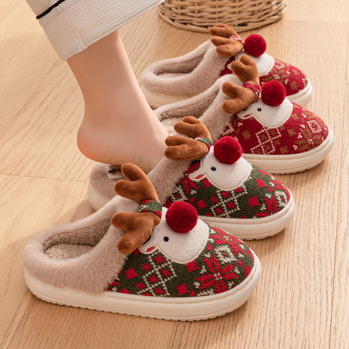 Chaussons renne à maille nordique — Amielle Paris