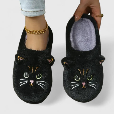 Chaussons duveteux à motif chat