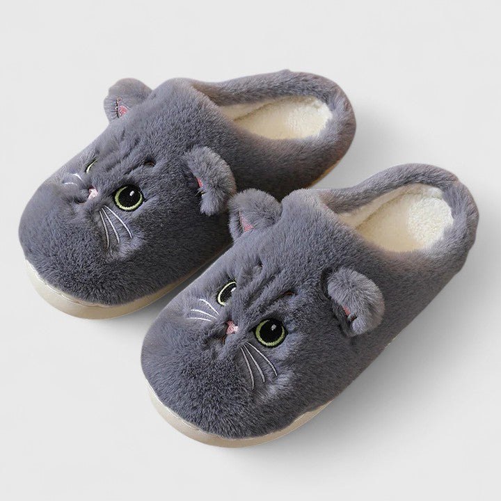 Chaussons duveteux à motif chat — Amielle Paris