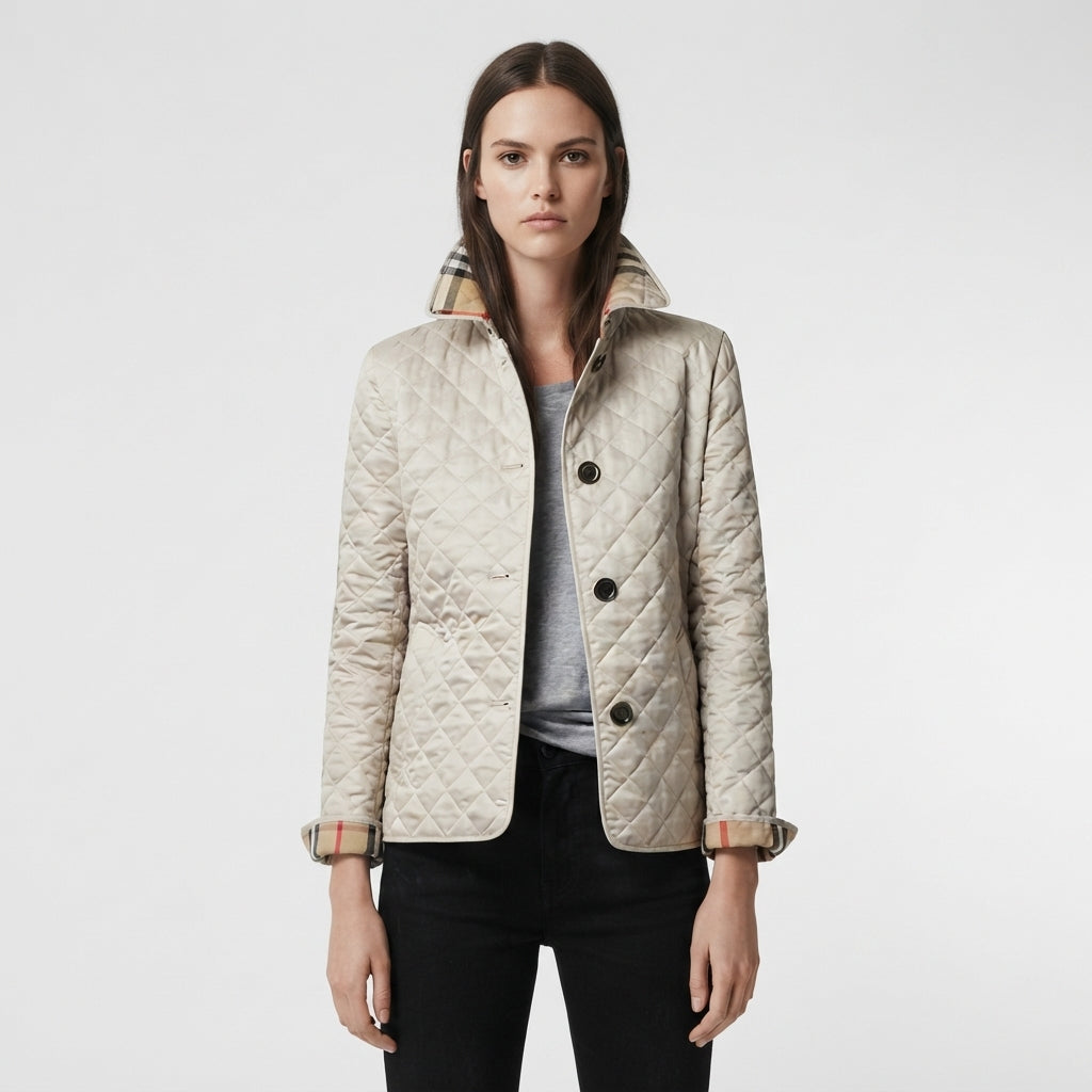 Veste matelassée à losanges et boutonnage devant — Amielle Paris