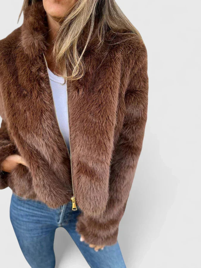 Veste en fausse fourrure à col montant — Amielle Paris