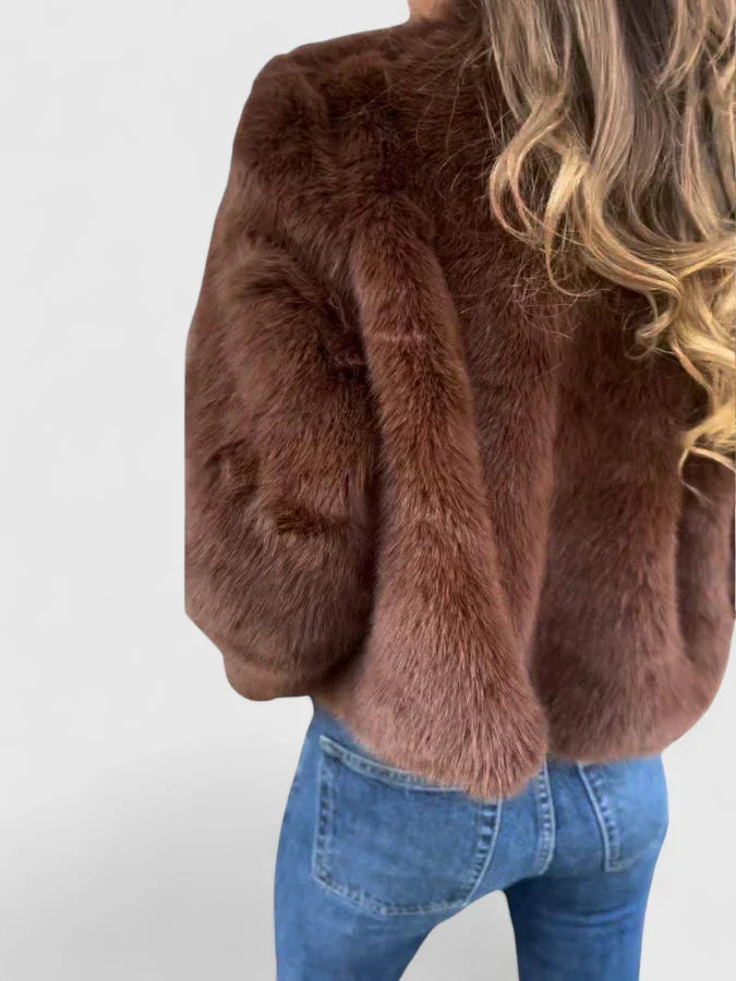 Veste en fausse fourrure à col montant — Amielle Paris
