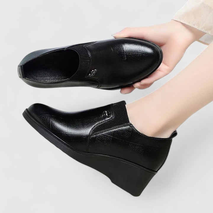 Bottines Chelsea à talon compensé — Amielle Paris