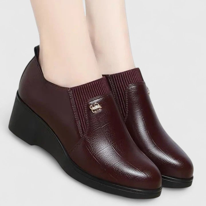Bottines Chelsea à talon compensé — Amielle Paris