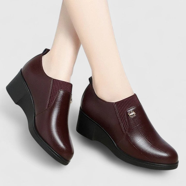Bottines Chelsea à talon compensé — Amielle Paris