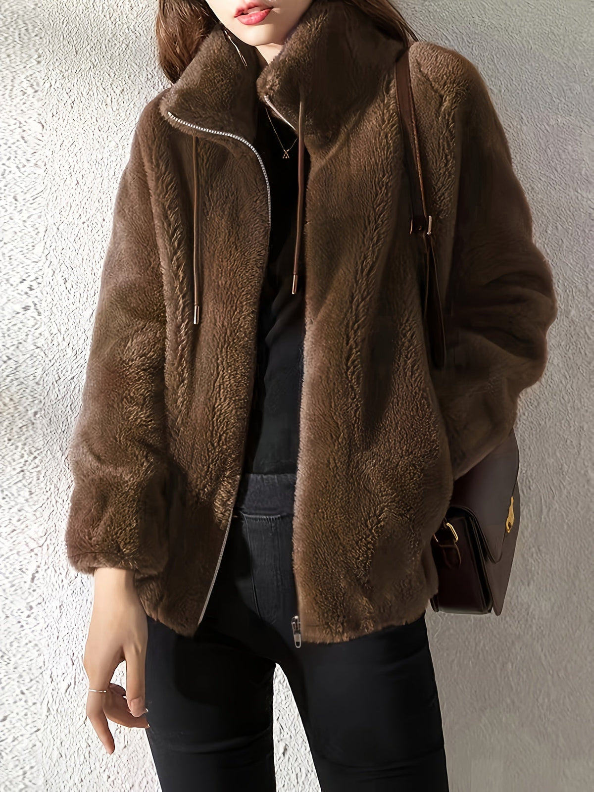 Veste zippée effet peau lainée à col montant — Amielle Paris