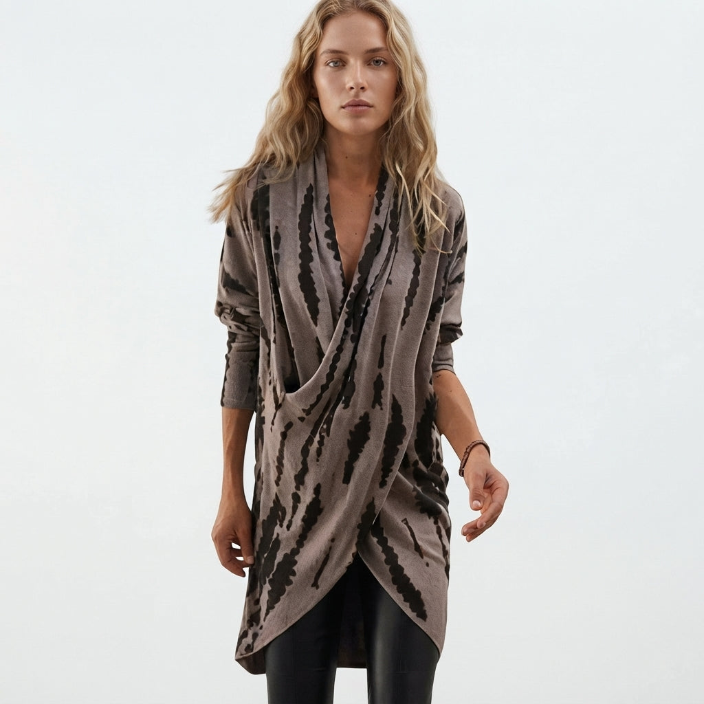 Robe portefeuille rayée à ourlet tulipe — Amielle Paris