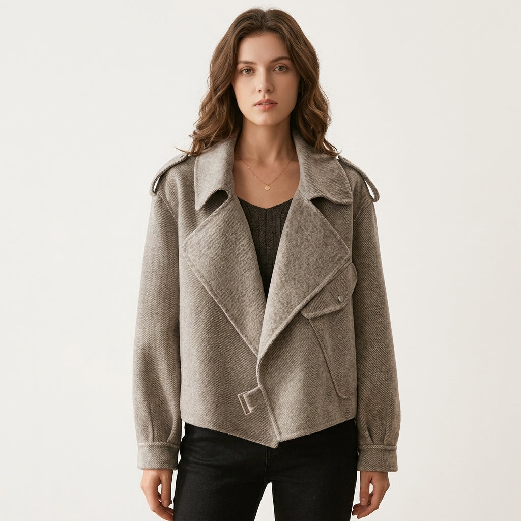 Veste courte style motard à large col — Amielle Paris