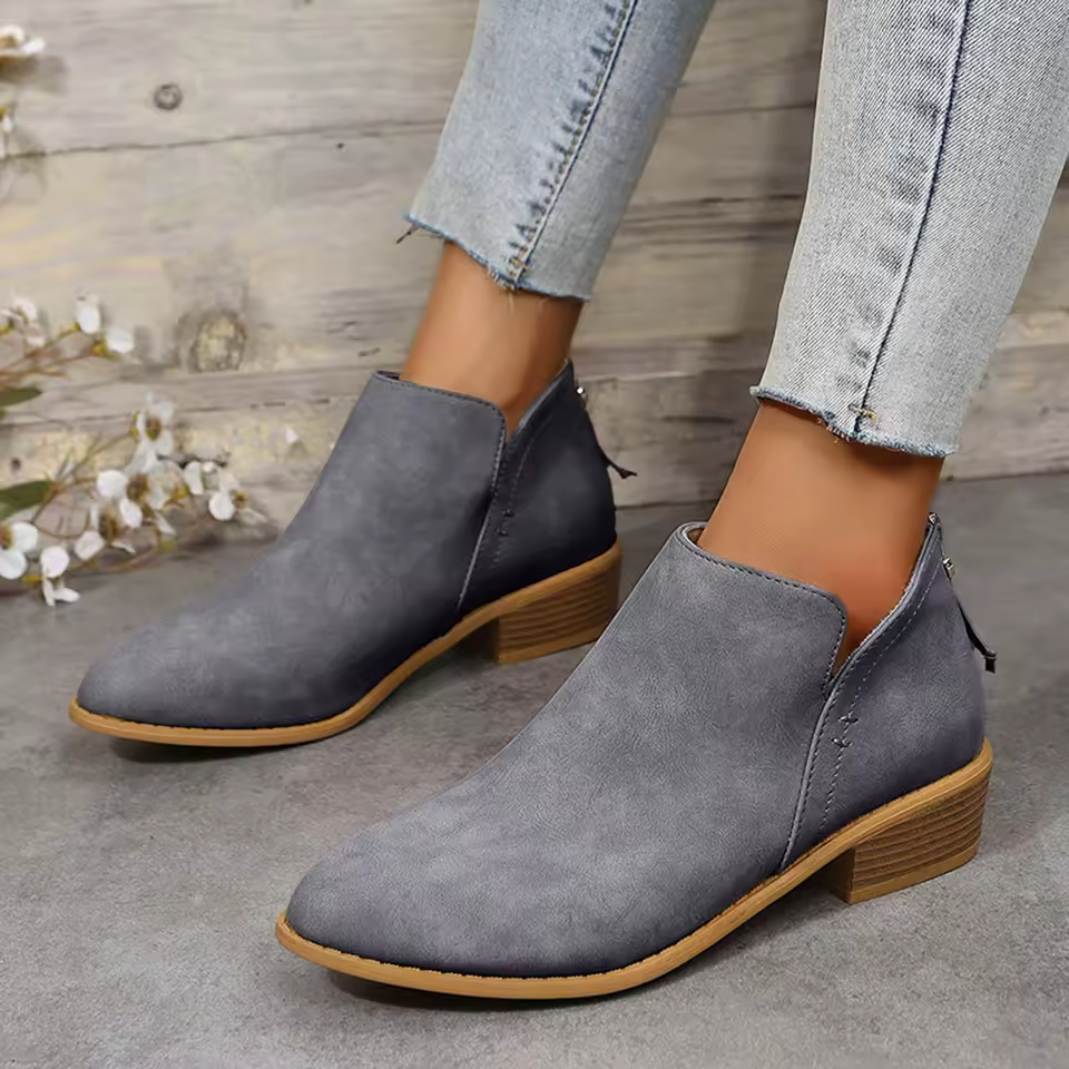 Juliette | Bottines à petit talon carré et zip latéral — Amielle Paris