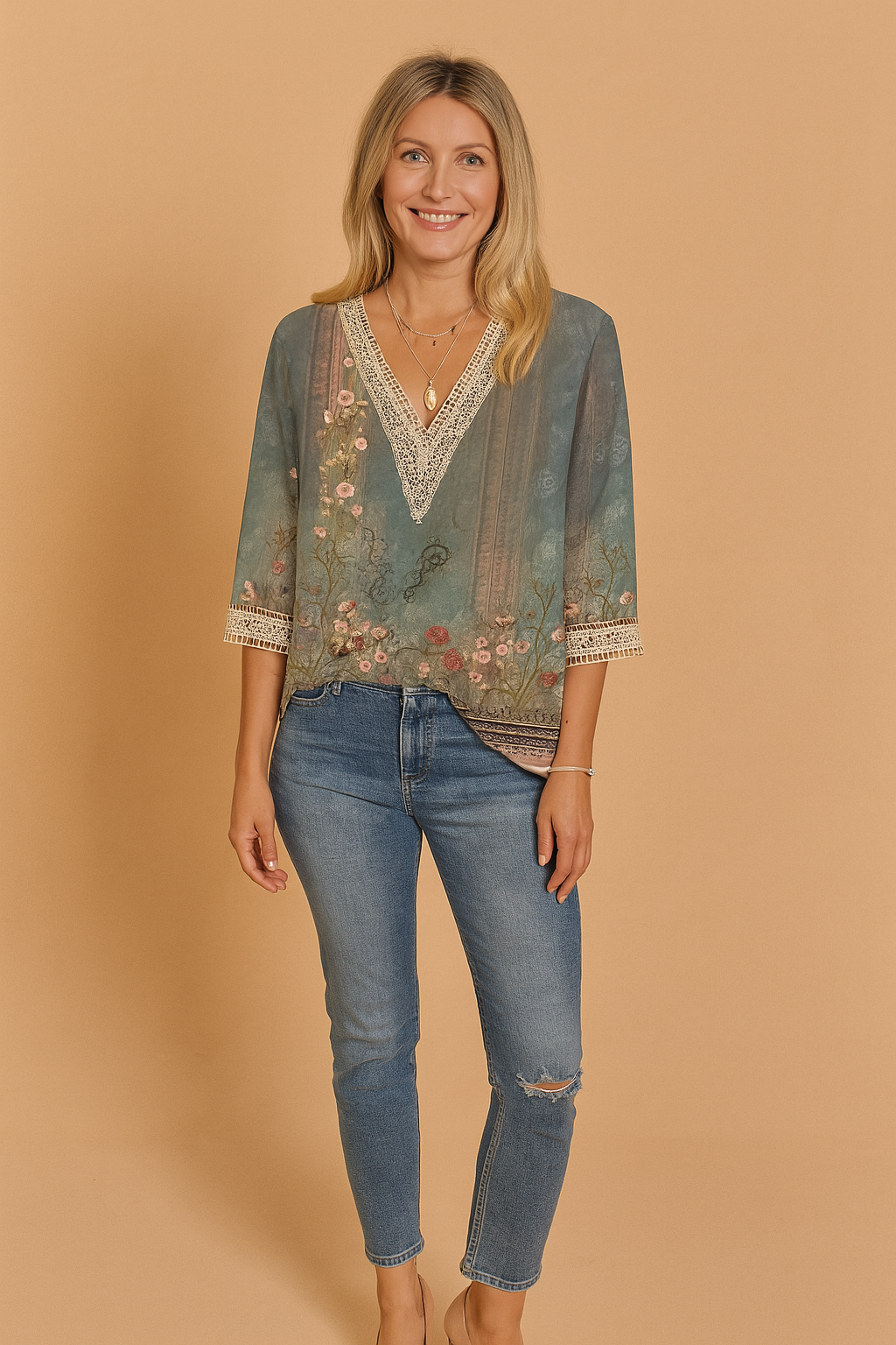 Isabelle | Blouse imprimée à dentelle et manches trois-quarts — Amielle Paris