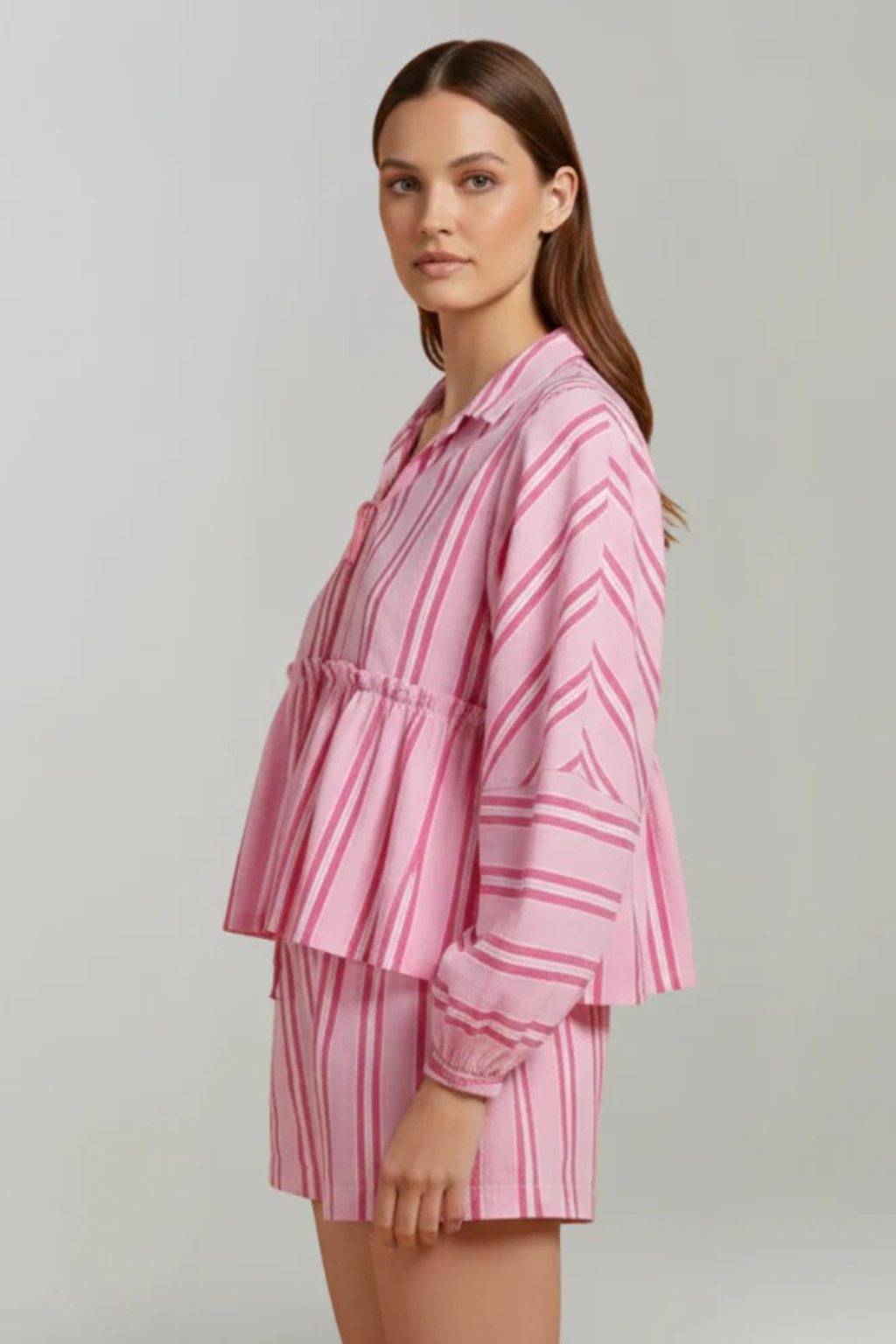 Camille | Ensemble d’intérieur rayé avec haut et short — Amielle Paris