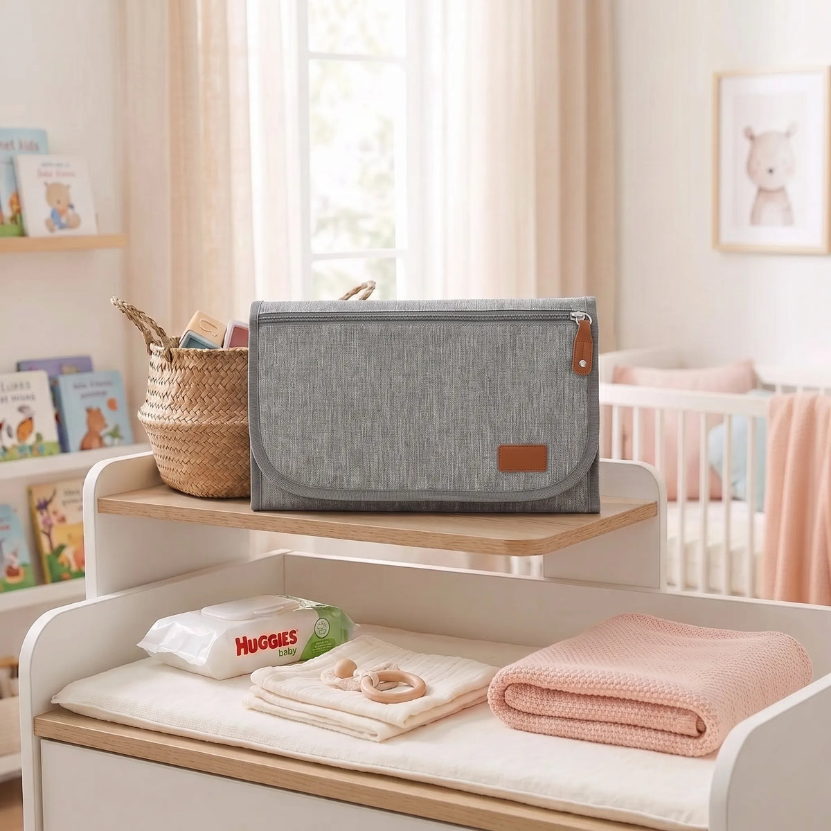 Pochette à langer nomade avec tapis imperméable — vue 4