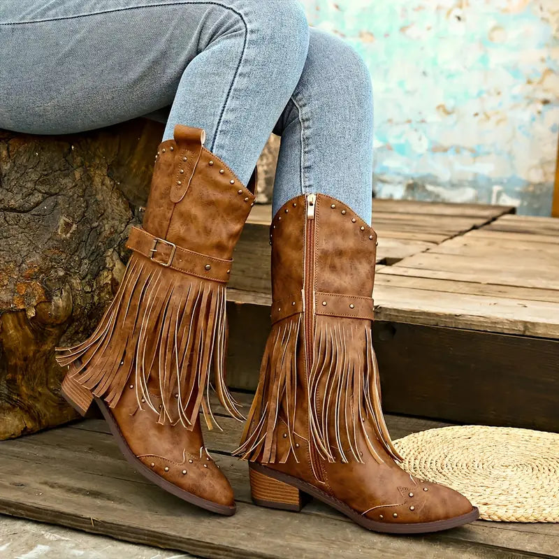 Bottes western à franges, clous et boucle — Amielle Paris