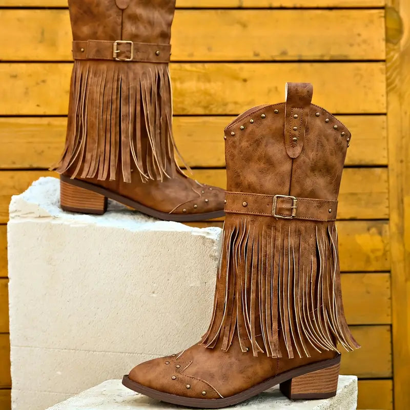 Bottes western à franges, clous et boucle — Amielle Paris