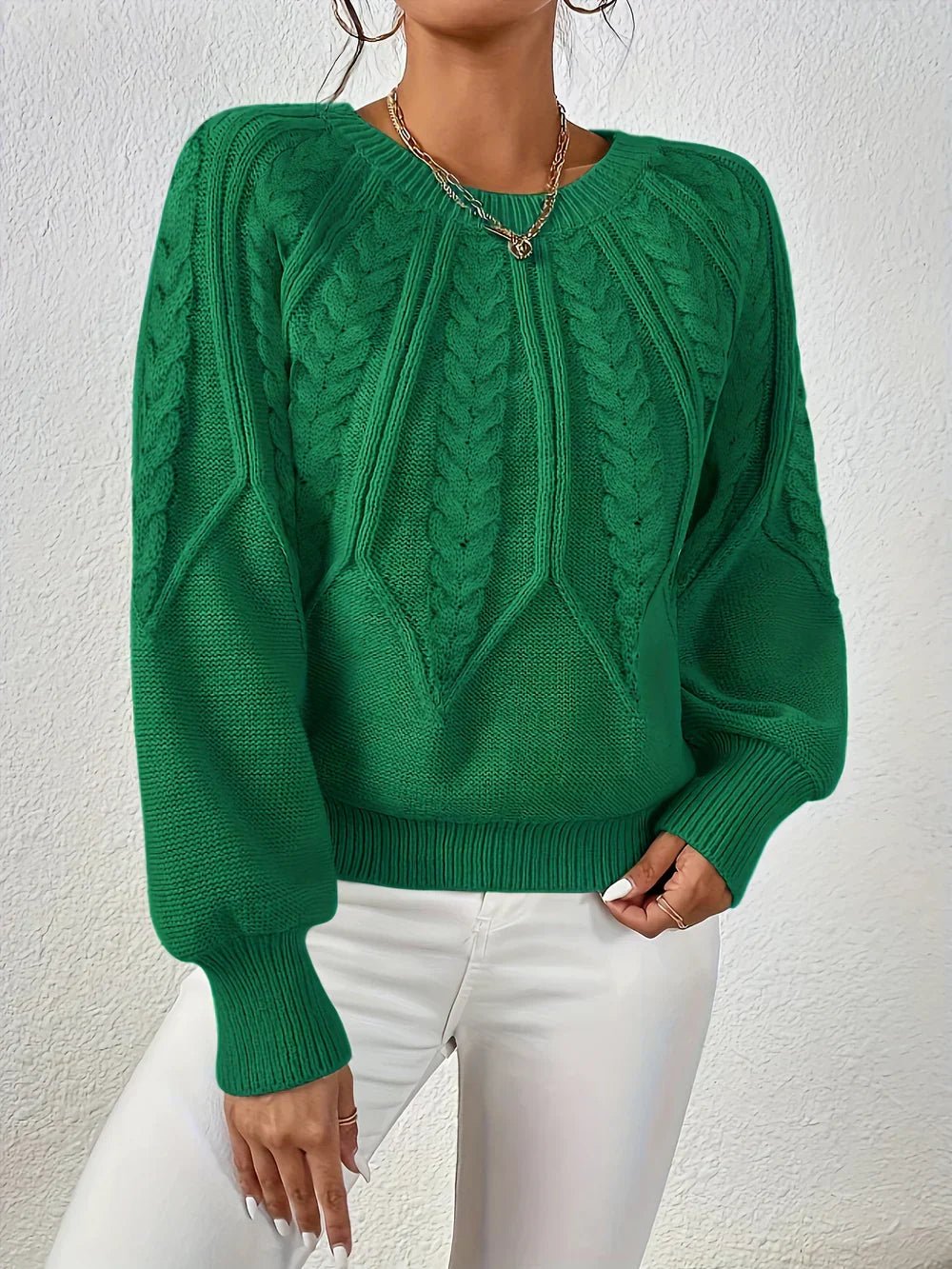Pull torsadé à col V et manches ballon — Amielle Paris