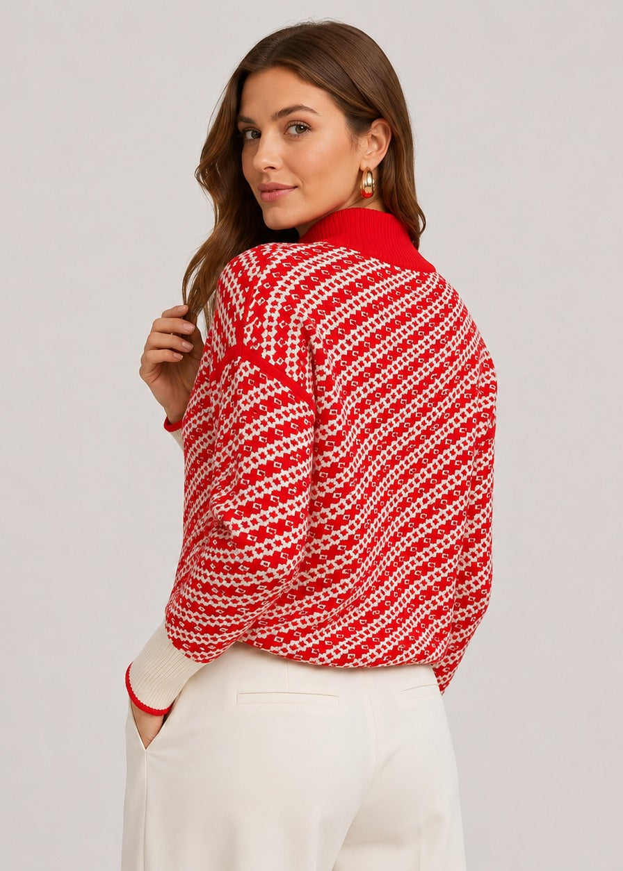 Pull court jacquard à col montant — Amielle Paris