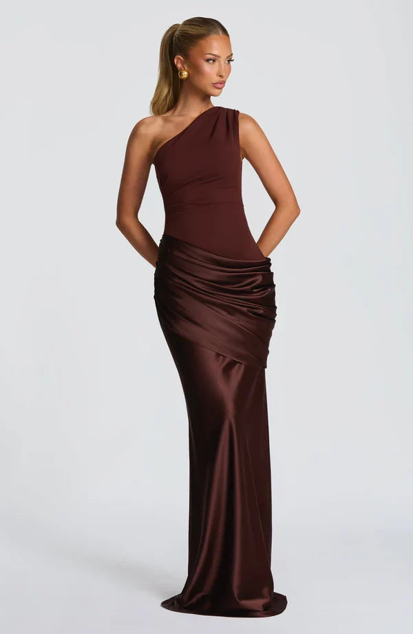 Sidonie — Robe longue satinée à une épaule — Amielle Paris