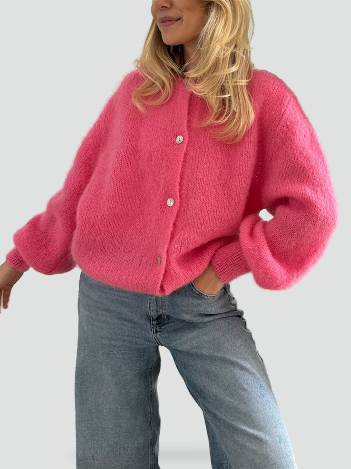 Gilet en maille boutonné à encolure ronde — Amielle Paris