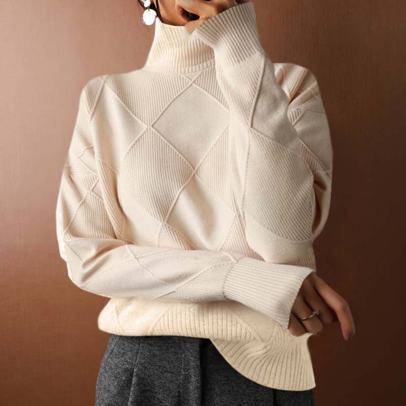 Pull côtelé à col roulé et manches longues — Amielle Paris