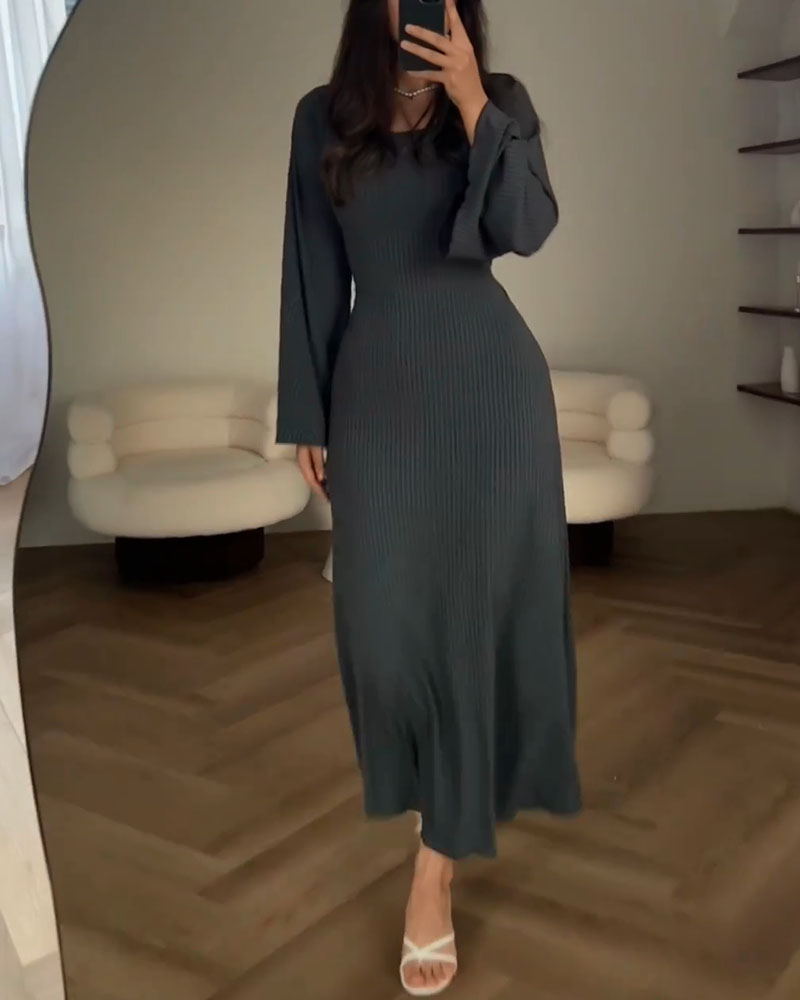 Helena — Robe en maille à manches longues — Amielle Paris