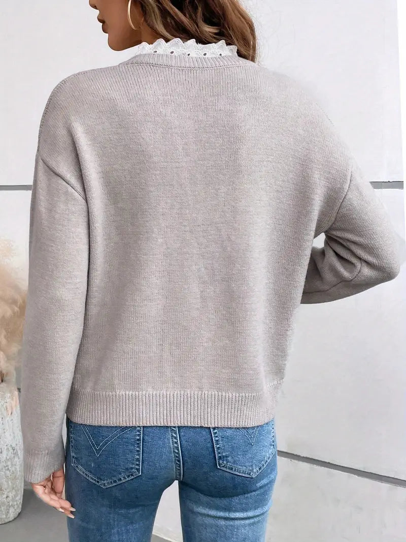 Pull col V à bordure dentelle — vue 6