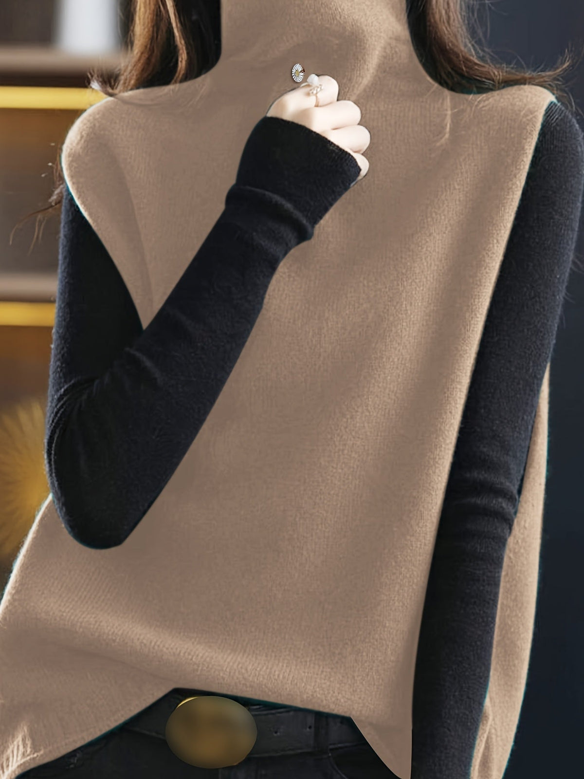 Gilet sans manches drapé à col montant — Amielle Paris