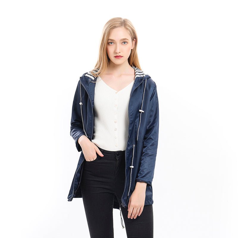 Quinn — Parka longue à capuche et taille réglable — Amielle Paris